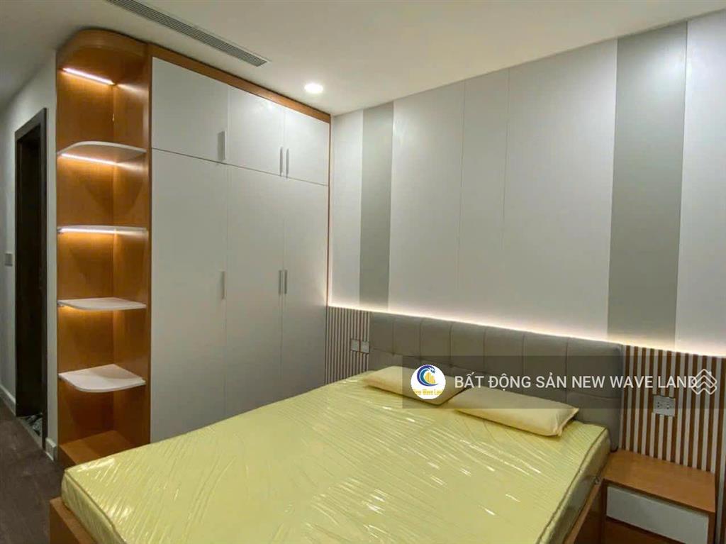 Cho thuê căn hộ sunshine sky city q7  pass hđ 2pn 2wc full nt 70m2 giá 19 tr
