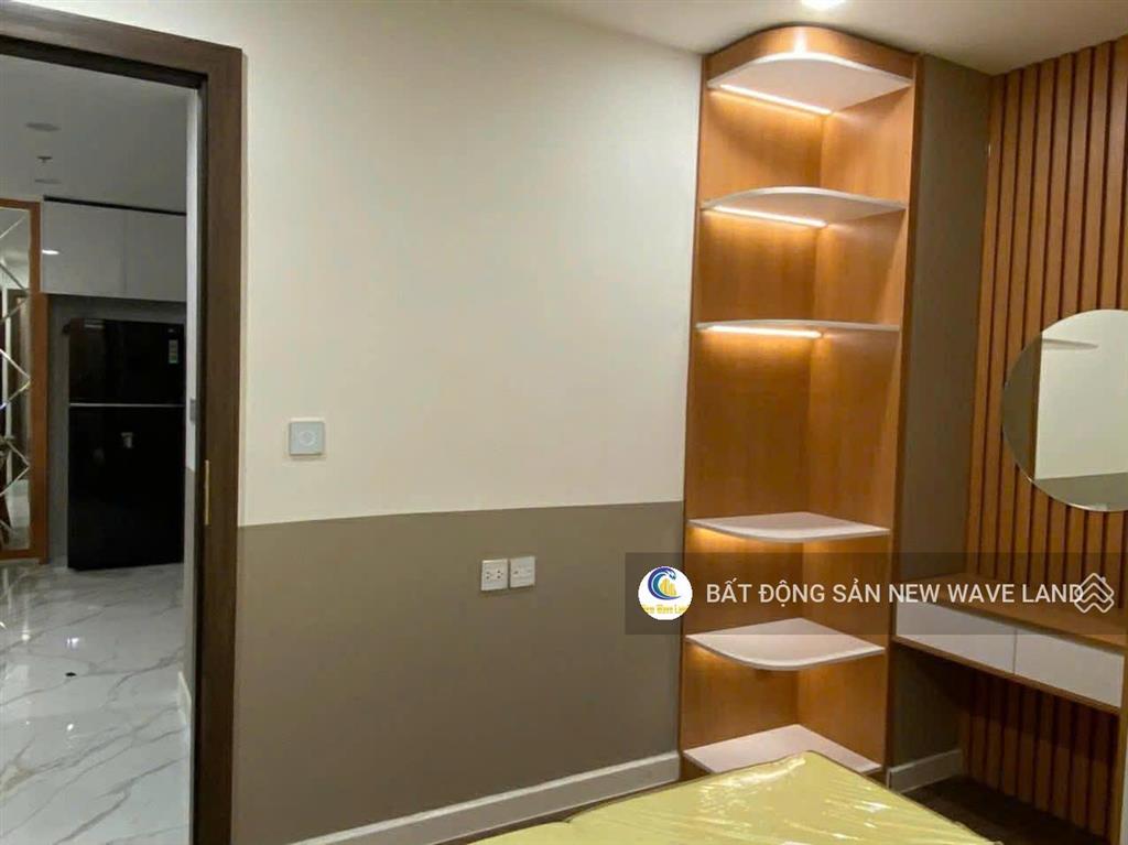 Cho thuê căn hộ sunshine sky city q7  pass hđ 2pn 2wc full nt 70m2 giá 19 tr
