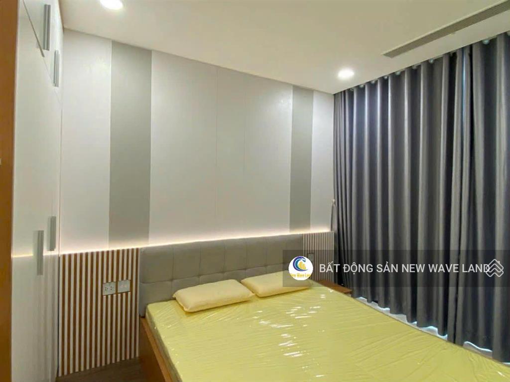Cho thuê căn hộ sunshine sky city q7  pass hđ 2pn 2wc full nt 70m2 giá 19 tr
