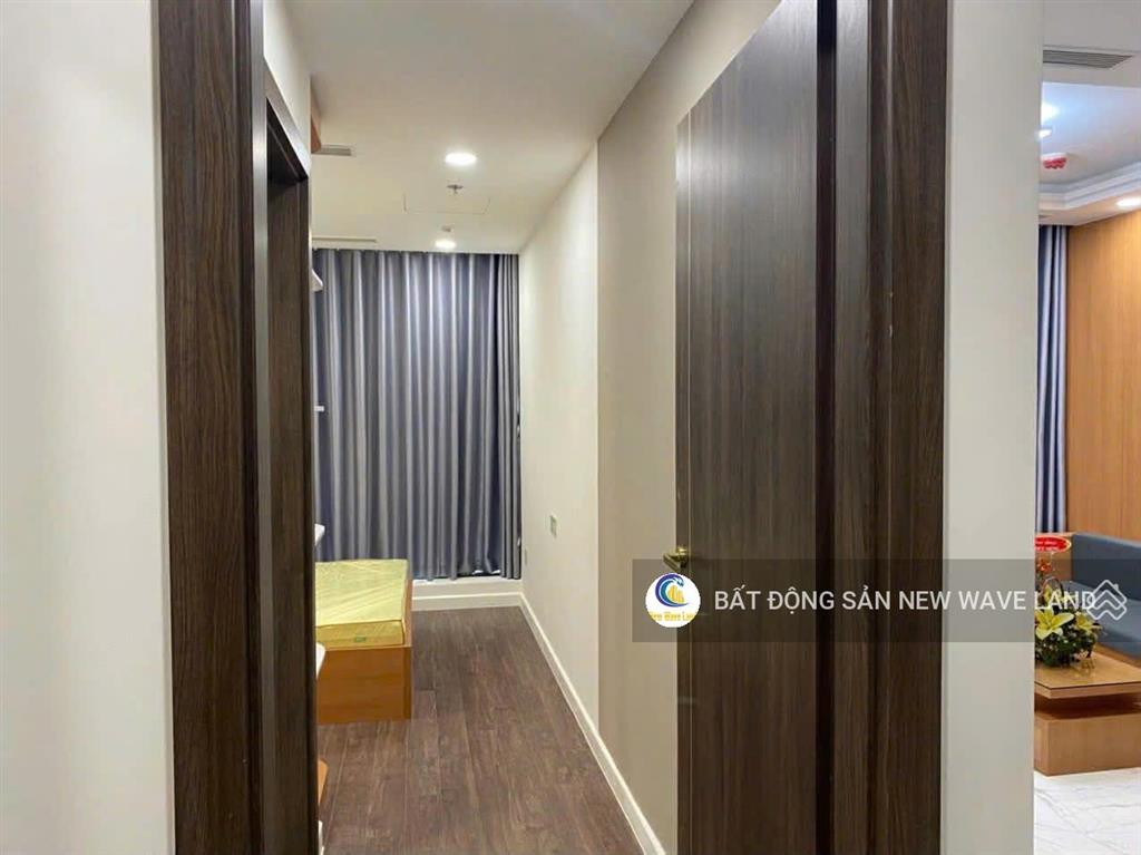Cho thuê căn hộ sunshine sky city q7  pass hđ 2pn 2wc full nt 70m2 giá 19 tr