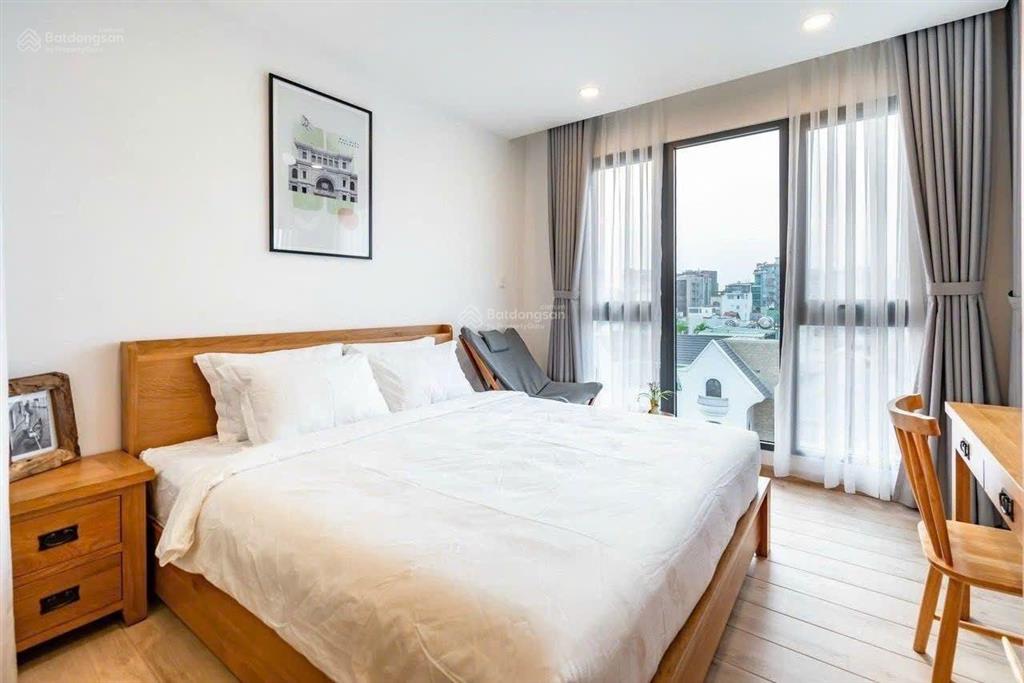 Cho thuê căn hộ 1pn 50m2 ban công cao cấp full nội thất vị trí trung tâm quận phú nhuận