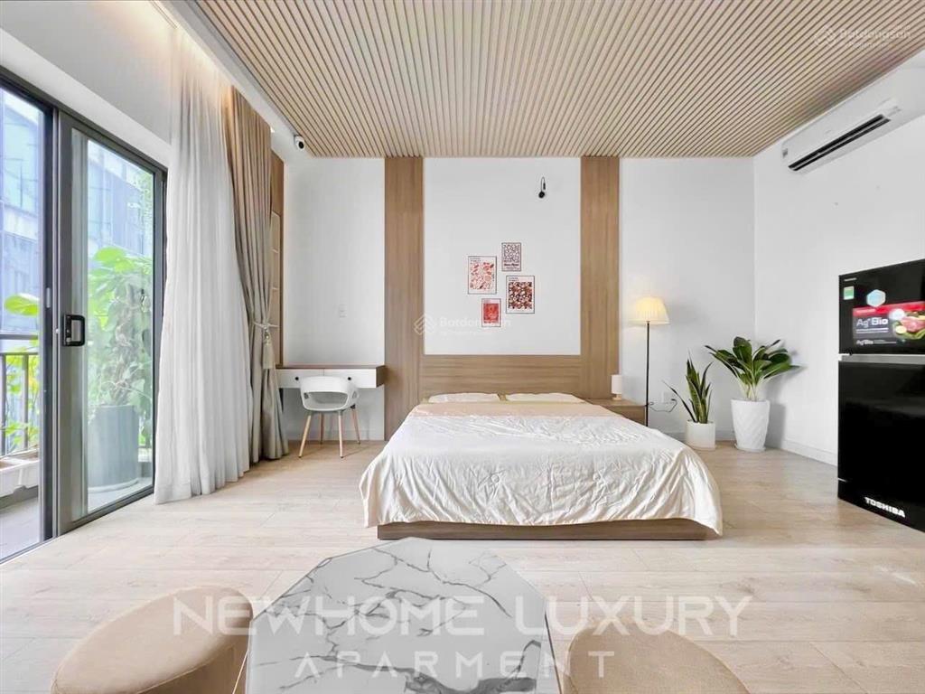 Cho thuê căn hộ chung cư 1phòng ngủ ban công dt 47m2 tại nguyễn văn trỗi, phú nhuận gần sân bay