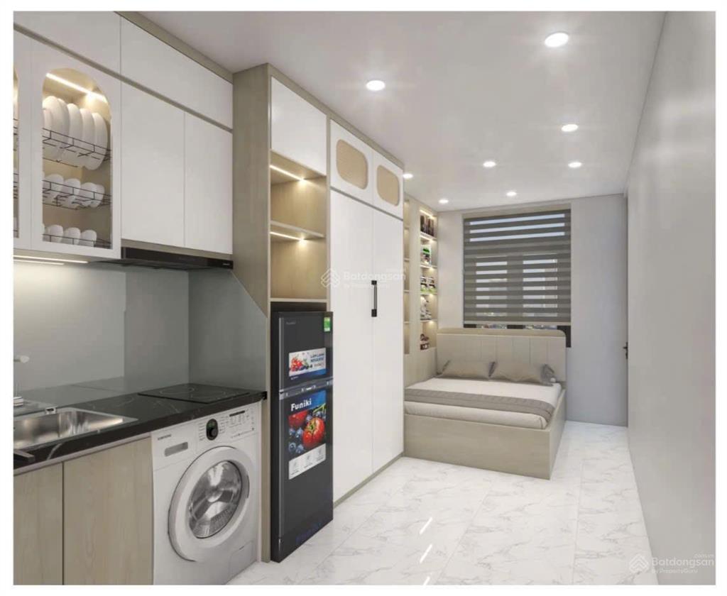 Bán nhà phố nguyễn ngoc vũ  trung tâm cầu giấy 