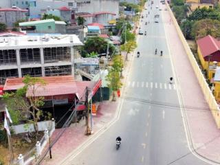 Mặt đường ngô gia tự, 2 thoáng, dt 210m2, ngang 6.1m, nở hậu , vỉa hè 4m, giá 29 tỷ