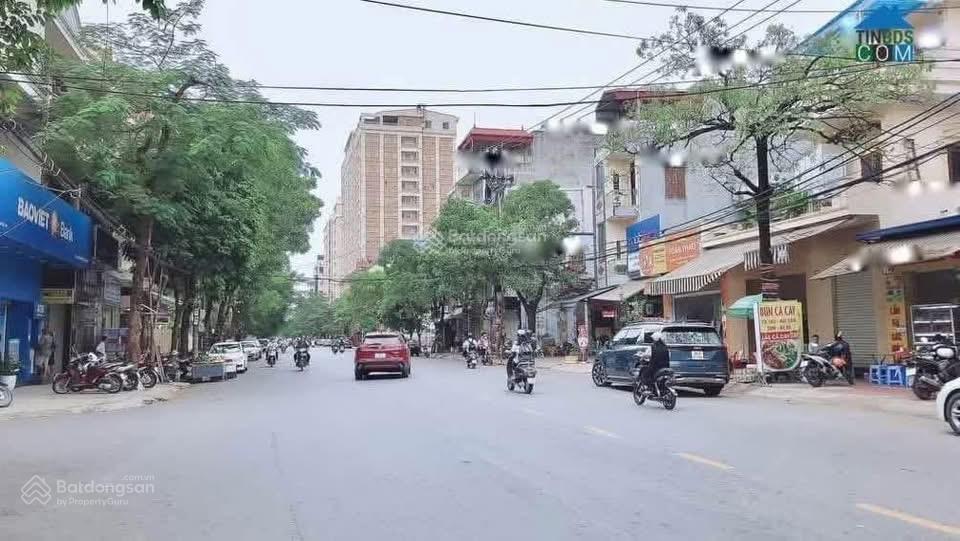 Mặt đường văn cao, 90m, ngang4.5m, giá 19.8tỷ, vị trí gần 193 sầm uất, ko lỗi lầm, sẵn dòng tiền