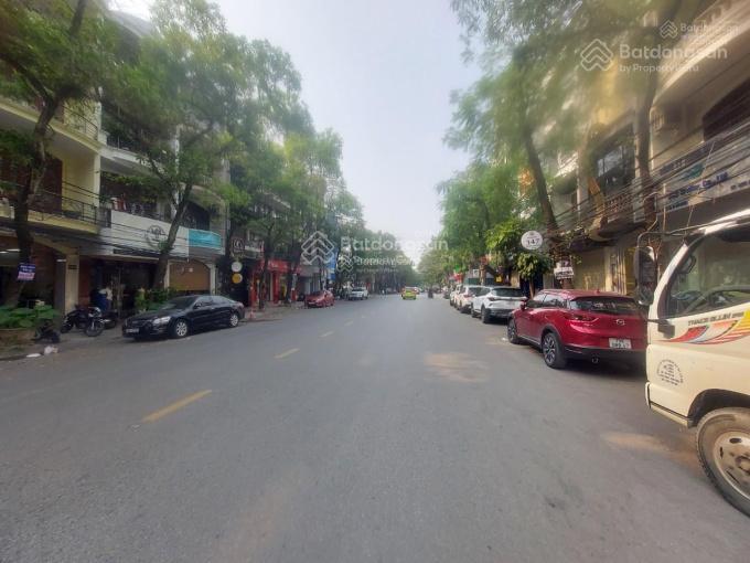 Mặt đường văn cao, 90m, ngang4.5m, giá 19.8tỷ, vị trí gần 193 sầm uất, ko lỗi lầm, sẵn dòng tiền