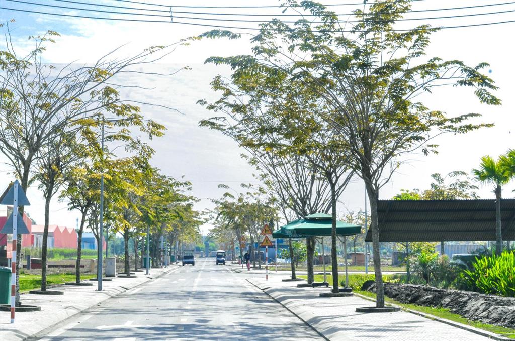 Bán gấp lô góc 2mt block b4 5x18m, gần mt đường 20m trong khu dân cư dragon pearl by ở park