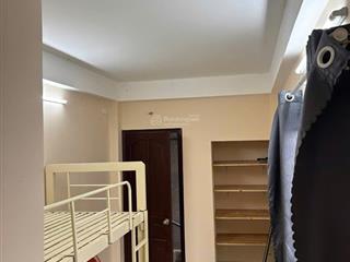 Nguyễn hữu cầu, quận 1  dọn vào ở ngay