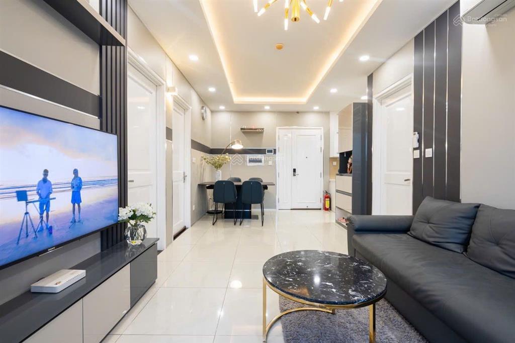 Căn góc 3pn, view đẹp, full nội thất, tttm parc mall, quận 8