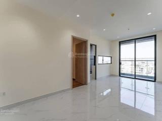 Căn hộ mới 2pn, có 2 máy lạnh, cc daqua, bến bình đông