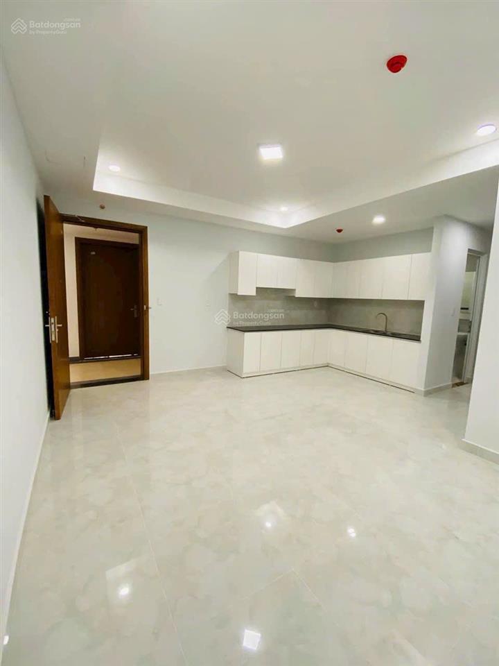 Cần bán căn 2pn có ban công, giá tốt, felisa riverside, bến bình đông, quận 8