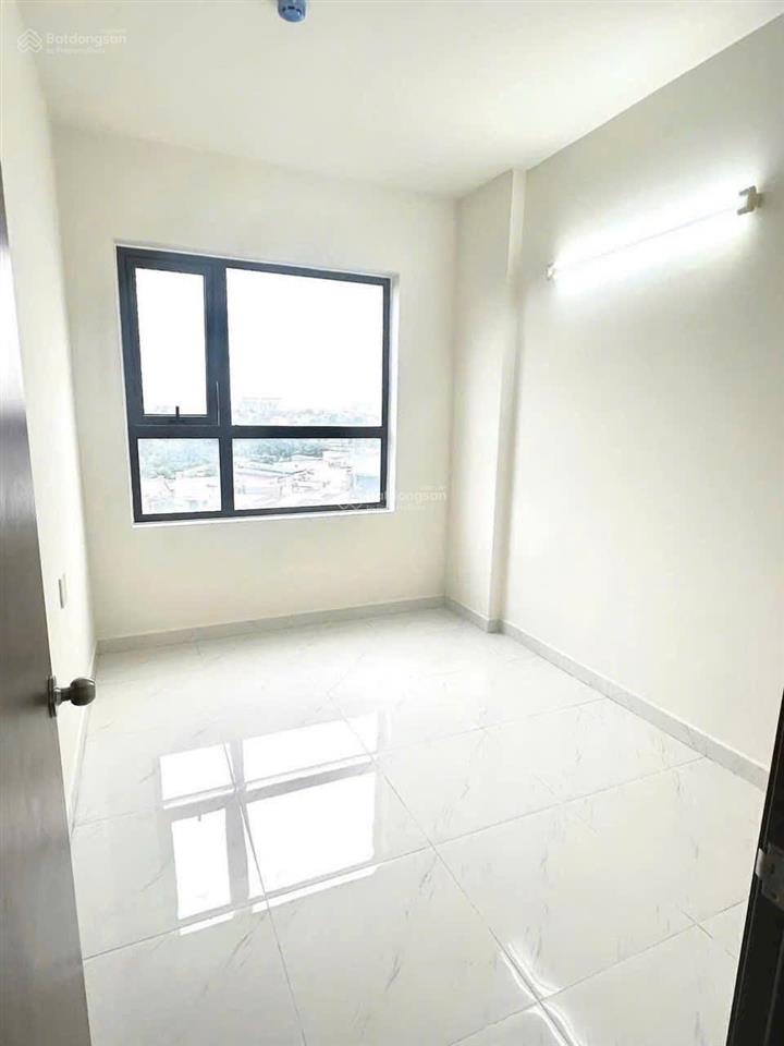 Căn hộ 2pn có máy lạnh, rèm,..... giá tốt, cc green river, quận 8