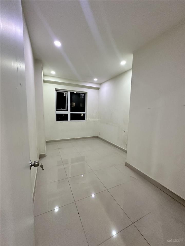 Căn 3pn có máy lạnh giá 12,5triệu, cc topaz elite, quận 8