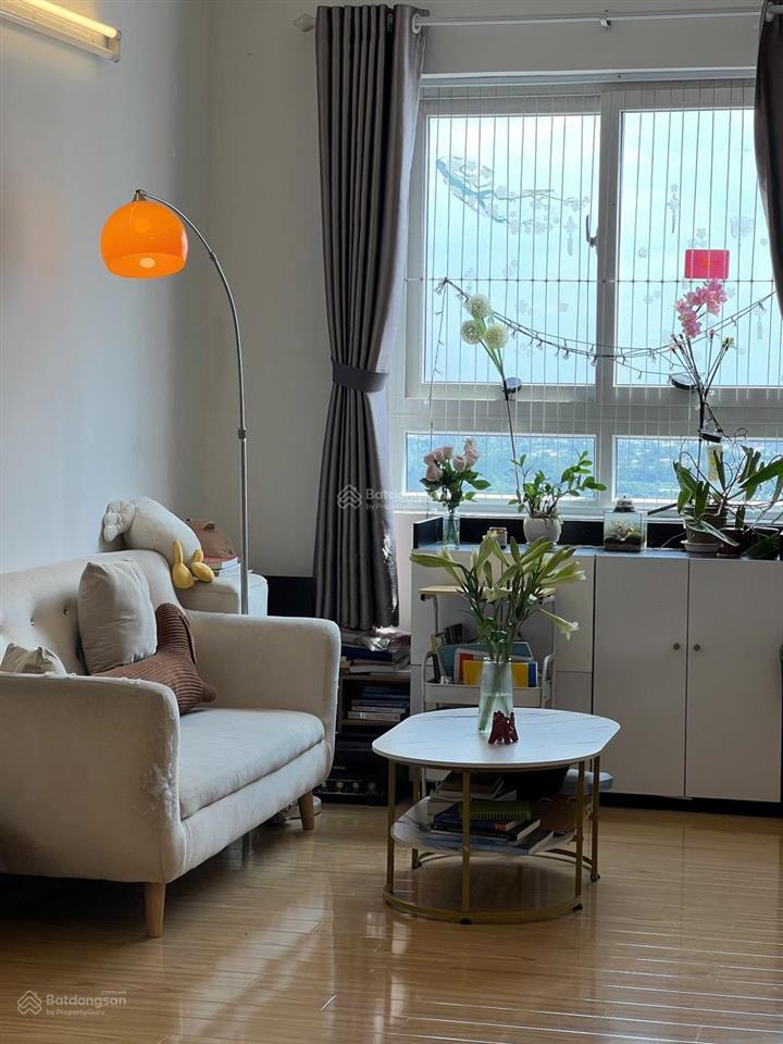 Bán căn góc 3pn, full nội thất, cc topaz city, quận 8