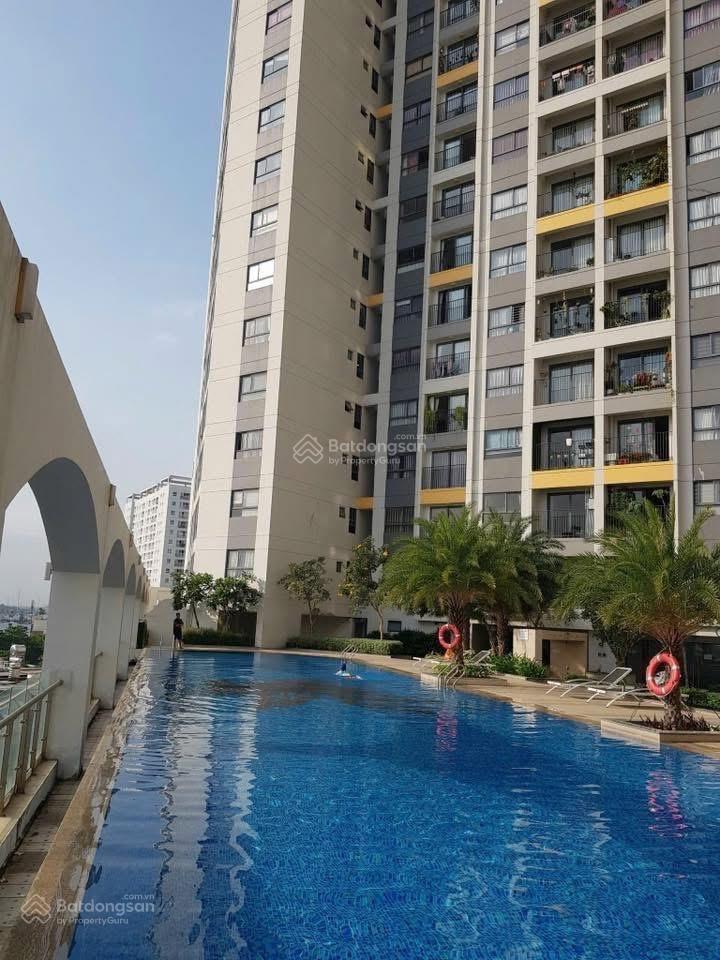 Cần bán căn 2pn tầng cao, nhà đẹp tại cc the pegasuite, quận 8