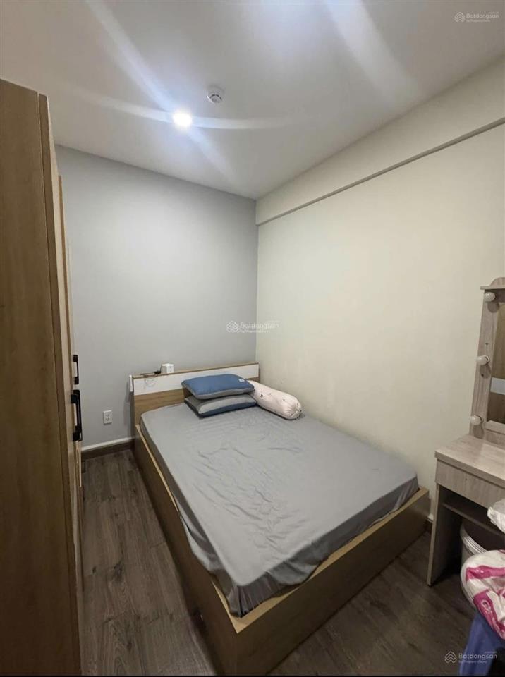 Chính chủ cần bán căn 2pn nội thất đầy đủ, cc topaz city, quận 8