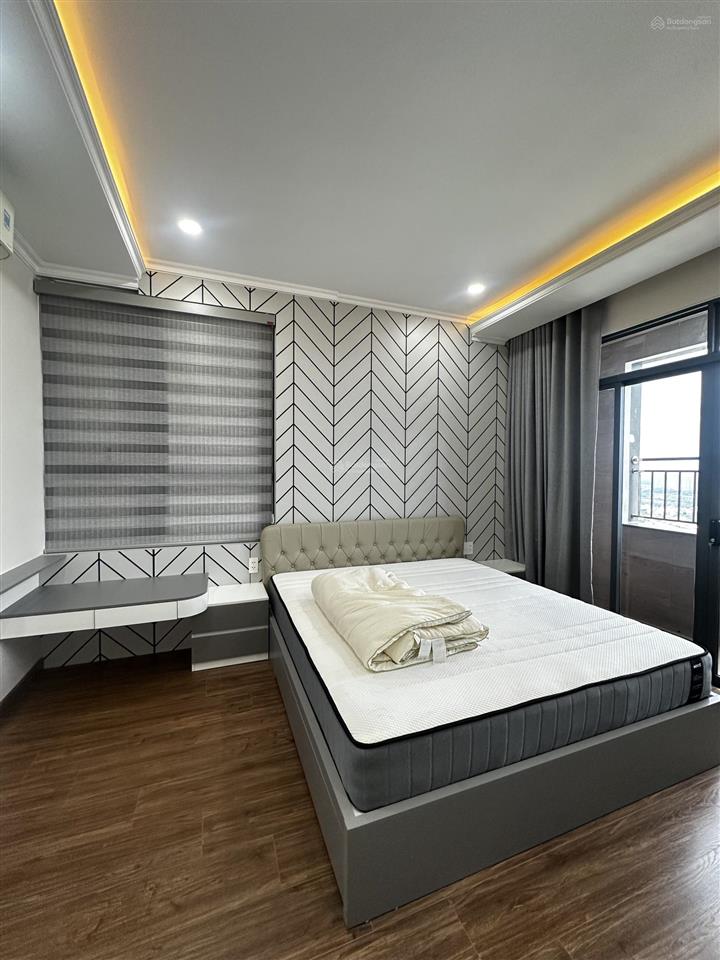 Căn góc, 3pn tặng kèm nội thất, tầng trung đẹp, cc topaz elite, quận 8