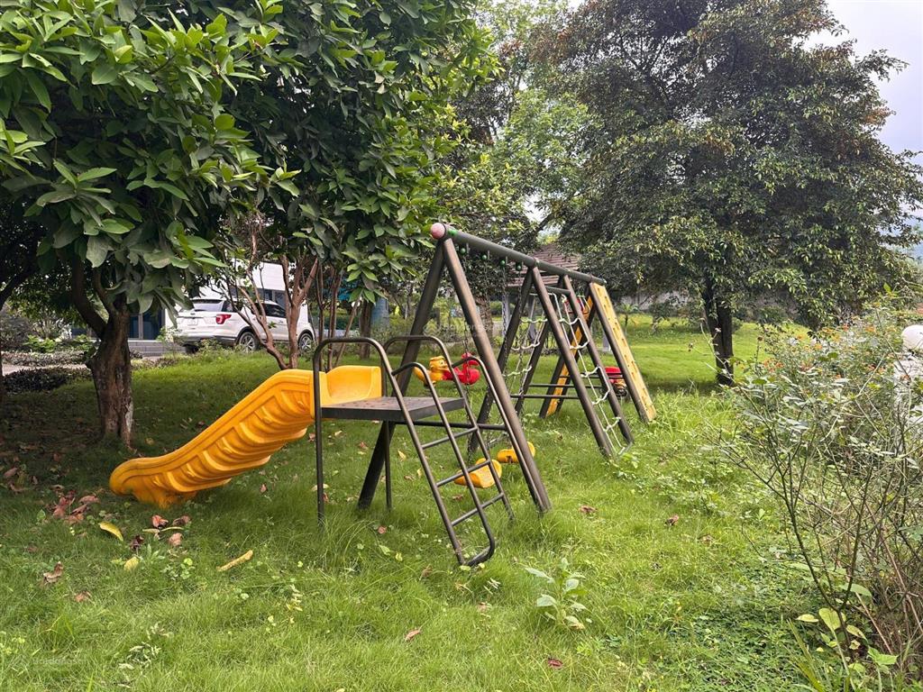 Bán 4500m2 khuôn viên nghỉ dưỡng view cánh đồng bát ngát tại lương sơn hòa bình