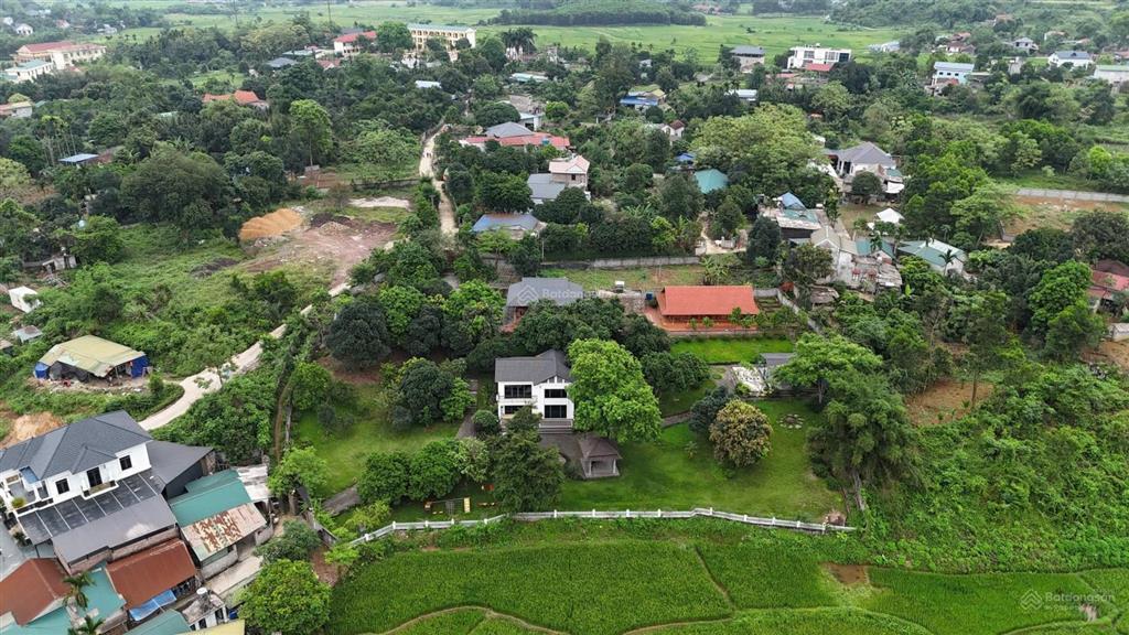 Bán 4500m2 khuôn viên nghỉ dưỡng view cánh đồng bát ngát tại lương sơn hòa bình
