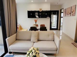 Bán căn 2 ngủ+ 63m2, full đồ, s205 vinhomes smart, view sân thể thao, công viên rộng