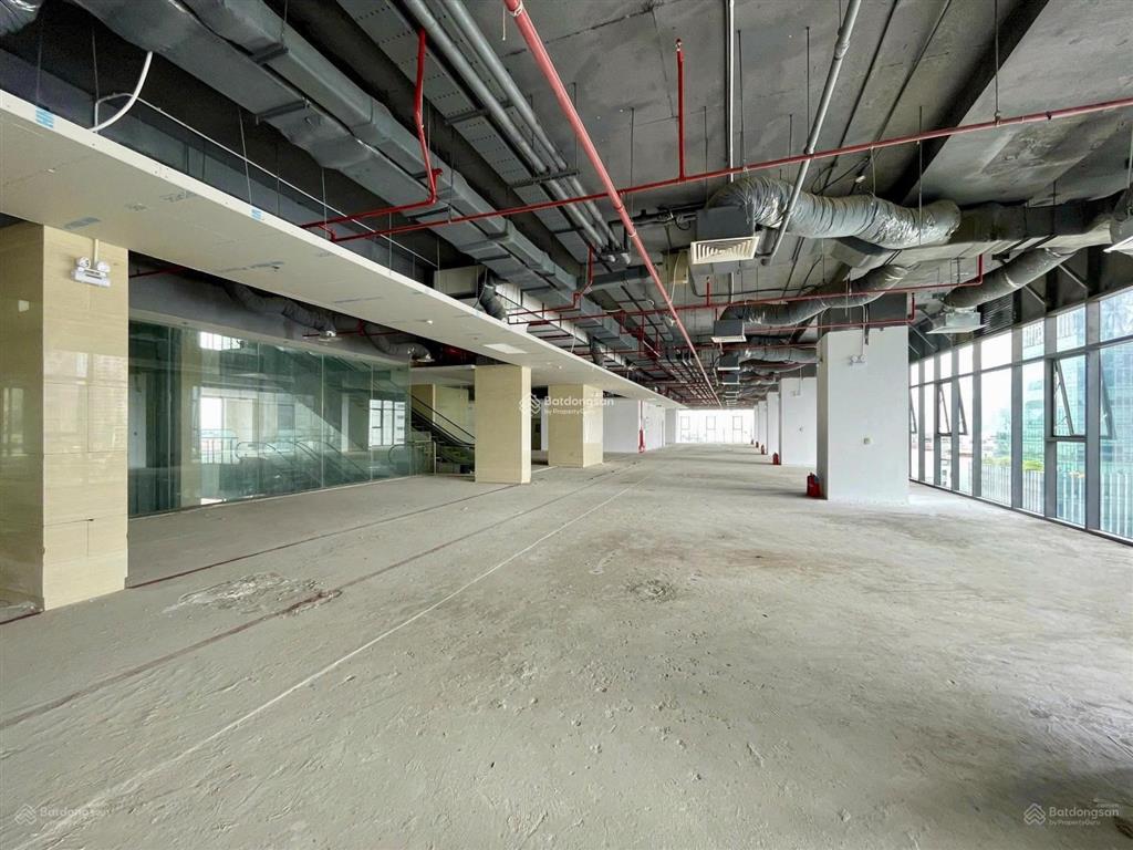 Qbl cho thuê văn phòng, tttm tòa discovery 302 cầu giấy. diện tích 2000m2 có cắt nhỏ từ 100m2