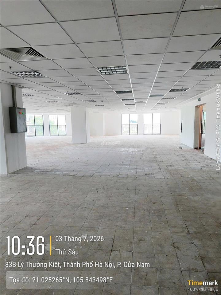 Cho thuê văn phòng hạng a tòa pacific place  83 lý thường kiệt. diện tích 200m2 có cắt nhỏ