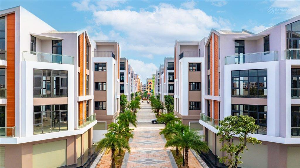 Dừng lại 3 giây! căn shophouse nổi bật vịnh thiên đường đang được xả giá ngộp chưa từng có!