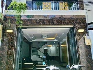 Bán gấp căn nhà ở ngay chợ bình chánh, đường 18b, đang cho thuê 15tr/ tháng, 5mx20m, giá 3 tỷ 9