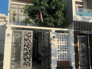 Kẹt tiền bán gấp căn nhà ngay vòng xoay an lạc, đang cho thuê 14 tr/tháng, 5mx18,6m.