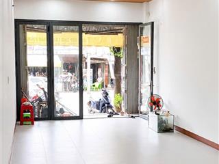 Cho thuê nhà nguyên căn hẻm xe tải đường đồng đen, tân bình, 4mx18m, 1 lầu, giá 17 triệu