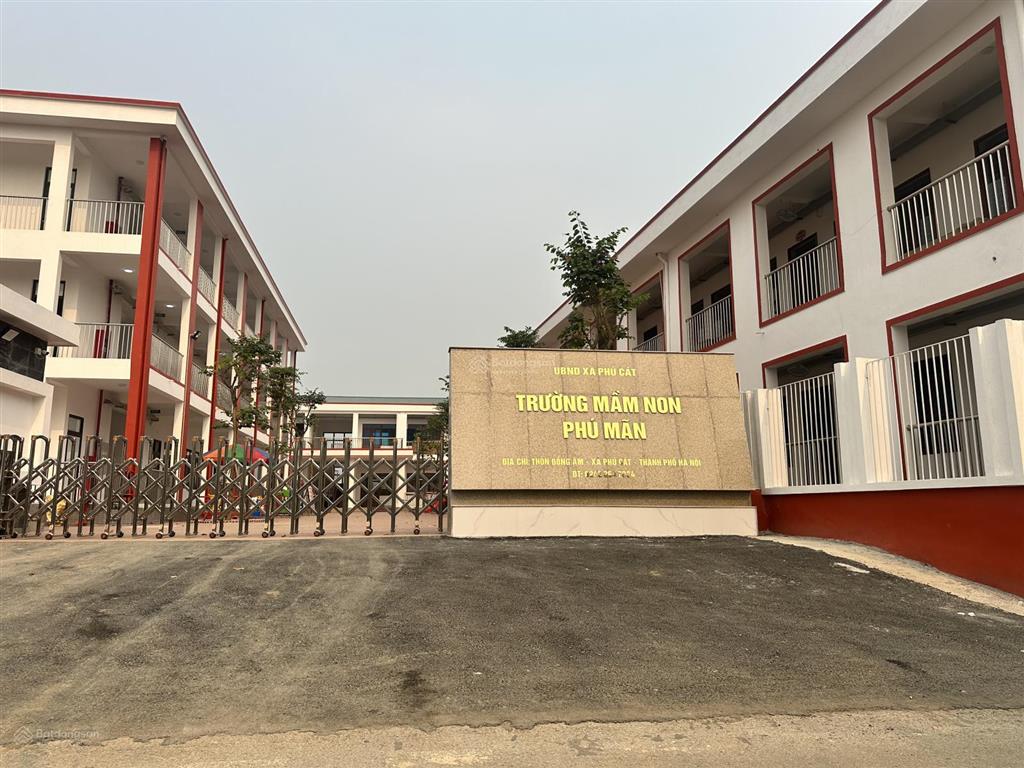 Bán gấp lô đất 150m trục chính đồng vỡ phú cát với đơn giá chỉ hơn 10tr/m