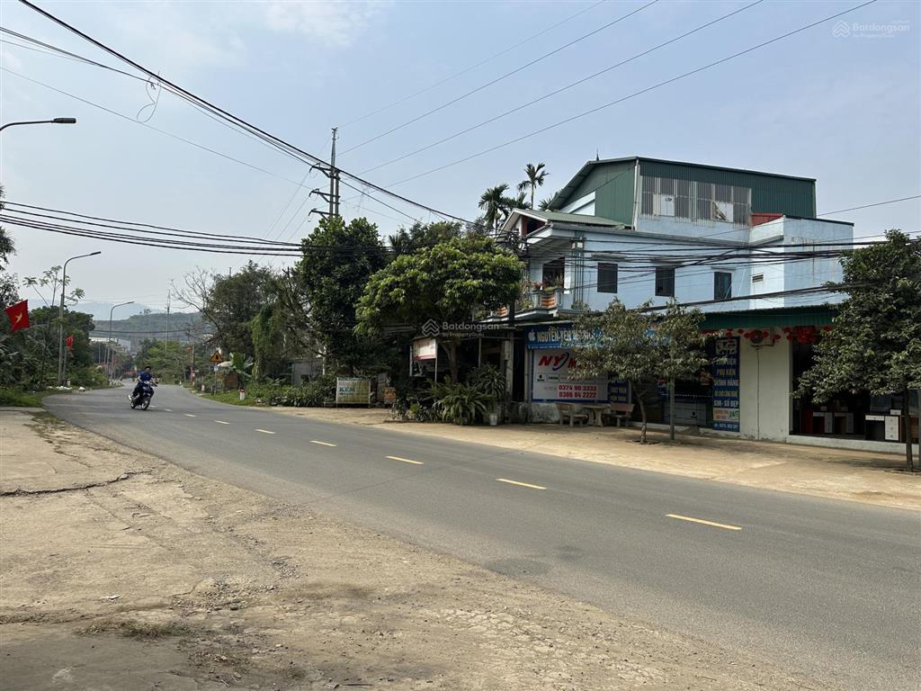 Chính chủ cần bán gấp lô đất 150m tại đông xuân gần sát bến xe buýt và ngã tư vai réo.