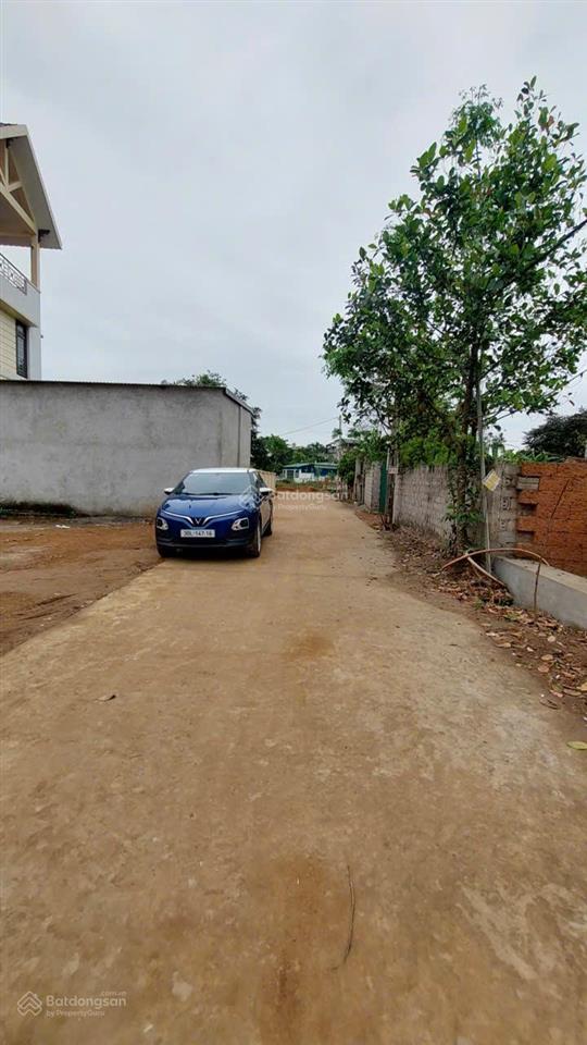 Cắt lỗ chủ cần bán gấp lô đất 219m full thổ gần sát tái định cư bình yên và các trường đại học.