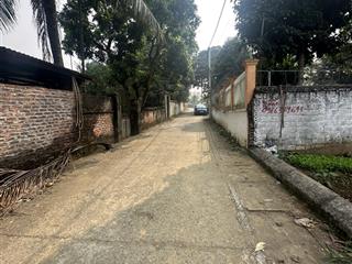 Chủ lo việc nhà, cắt bán 180m2 full thổ cư gần sát trục chính phú mãn phú cát và quốc lộ 21.