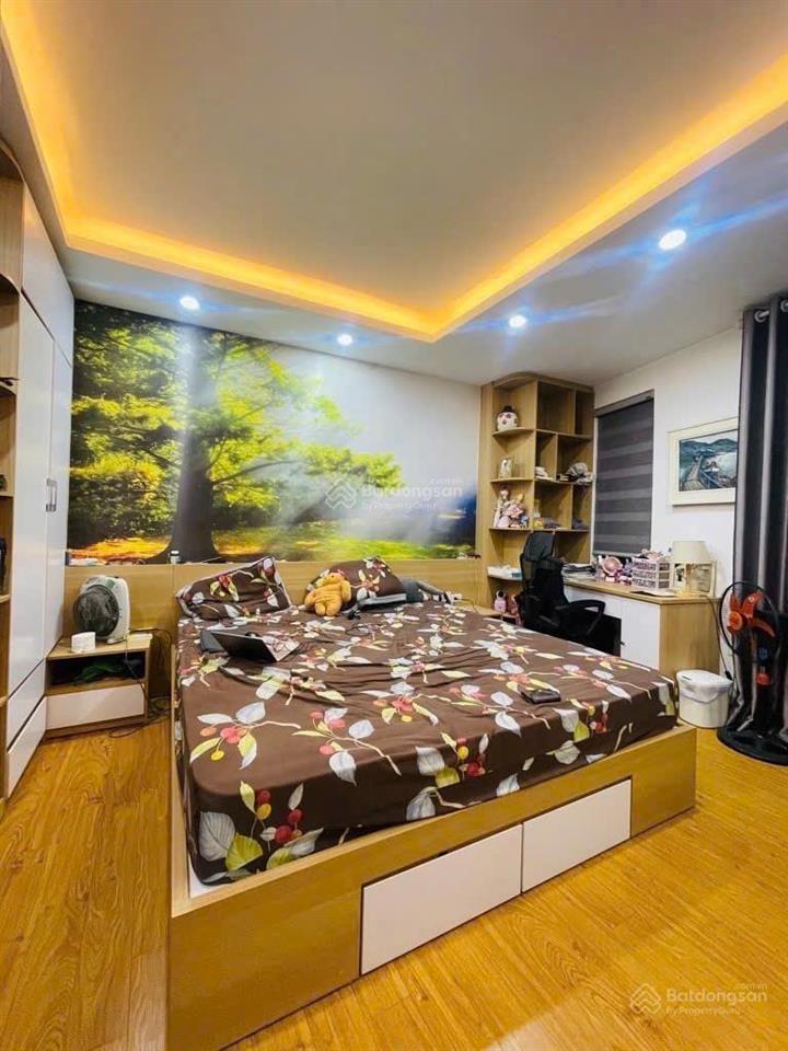 Bán gấp nhà riêng tại đường láng, 14,8 tỷ, 34m2, 4pn, 5wc