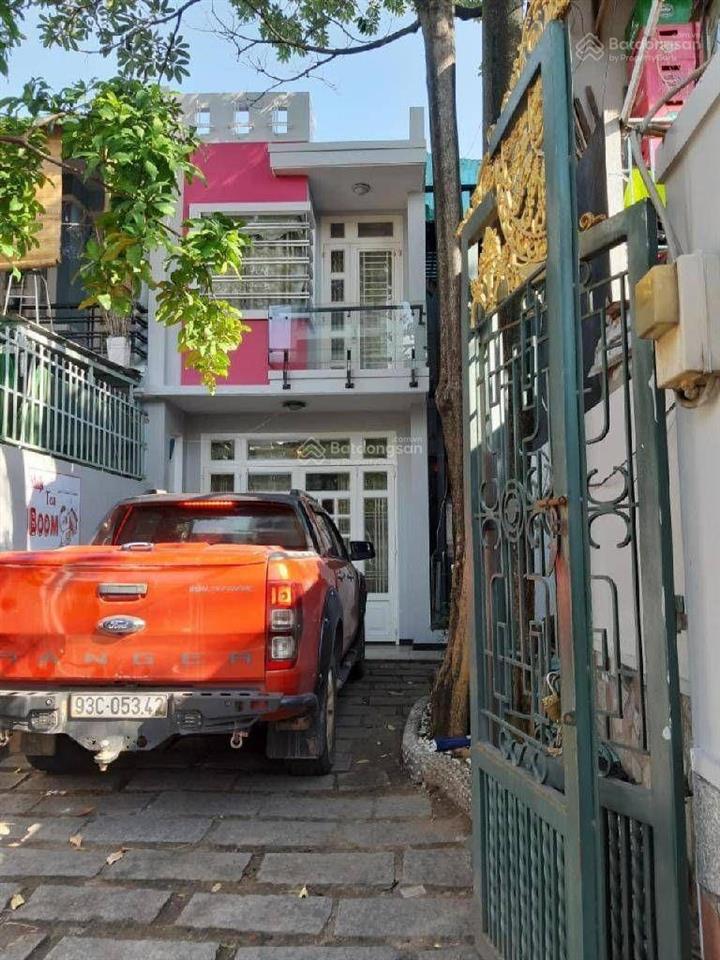 Mặt tiền kinh doanh  4.3m x 25m  100m  có dòng tiền  thương lượng