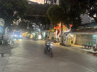 Cống lỡ  xe hơi thông  4.5m x 16m x 4 tầng  chính chủ shr