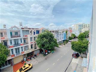 Mặt tiền nguyễn sỹ sách  4.5m x 15m x 4 tầng  ko lộ giới  chính chủ shr