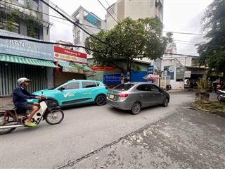 Mặt tiền nguyễn duy cung gv  4m x 18m  có dòng tiền  7 tỷ nhỉnh