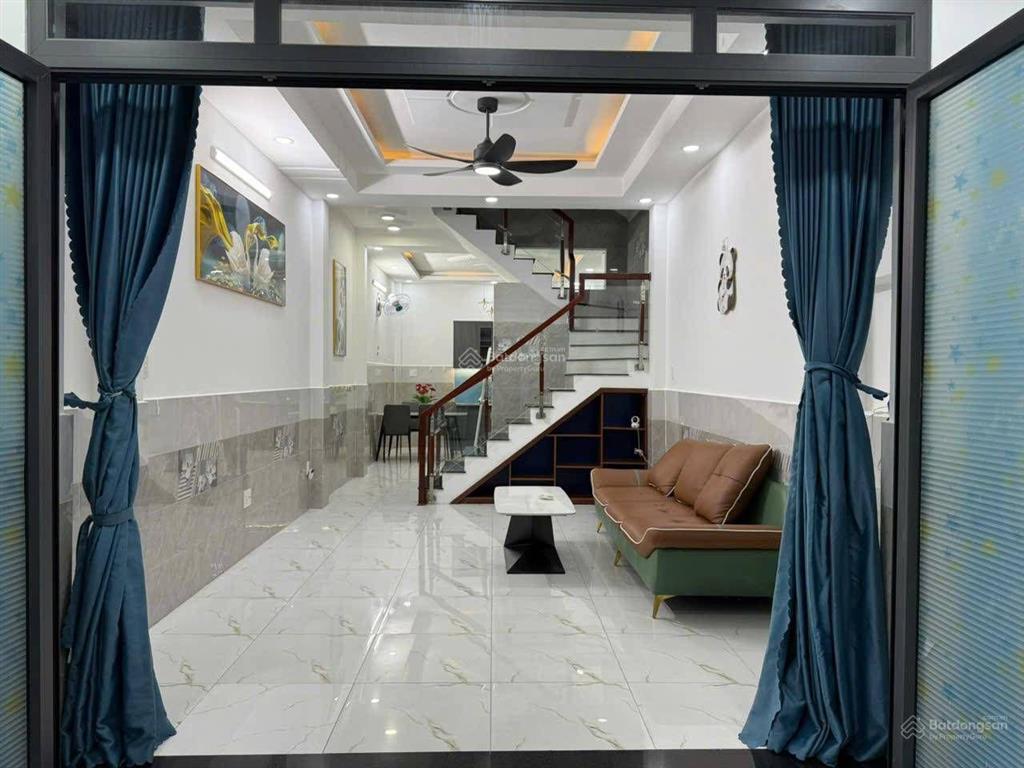 Mặt tiền xe tải thông  50m2  nhà mới ở ngay  giá còn bớt   ngay