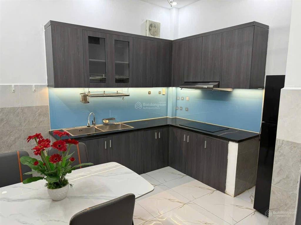 Mặt tiền xe tải thông  50m2  nhà mới ở ngay  giá còn bớt   ngay