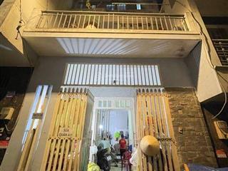 Phan huy ích xe hơi thông  4.5m x 15m  3 tầng  chủ ngộp bán gấp