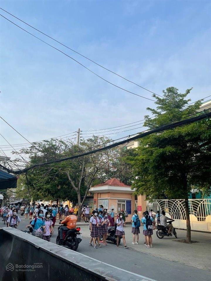 Nhà chính chủ bán gấp , 4.5m x 15m ko lộ giới quy hoạch, chỉ hơn 5 tỷ