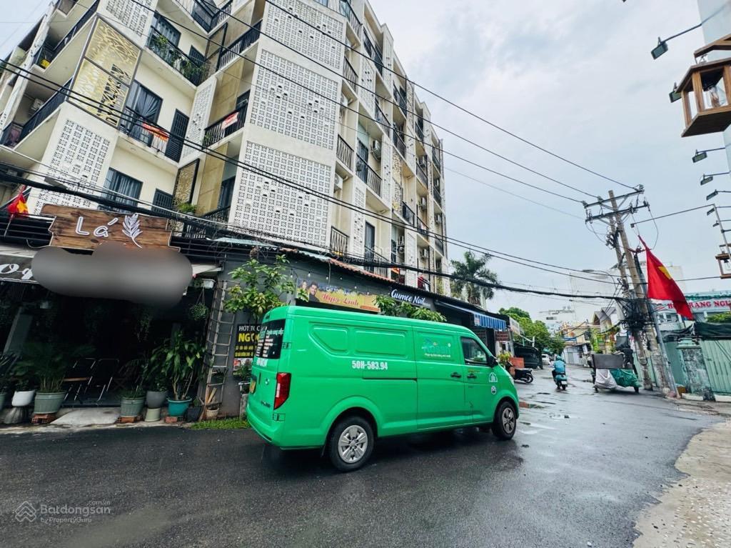 Nguyễn văn khối  hẻm xe hơi  4m x 15m , 3 tầng  chính chủ ở  nhỉnh 6 tỷ