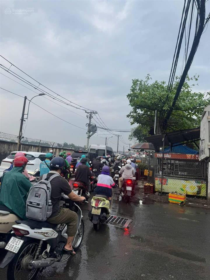 Phạm văn bạch sát trường chinh  nhà chính chủ hẻm xe hơi  khu tiềm năng tăng giá