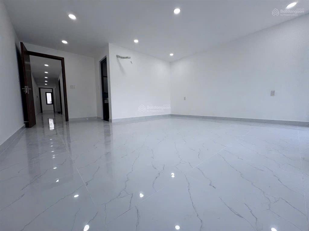 Chính chủ cần bán gấp căn nhà ngay mt đường 14a xã đức hòa tây ninh giá 5ty8 tl mạnh dt 125m2 shr