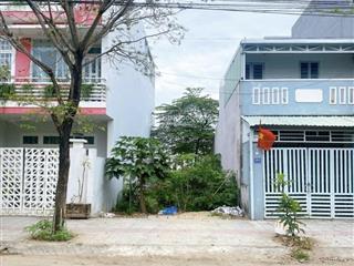 Mtđ ql22  chủ ngộp cần ra gấp lô đất 80m2 ngay vđ3 dân cư đông đúc giá 1tỷ9 công chứng