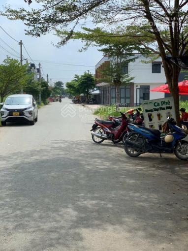 Mtđ mỹ hạnh  chu bán nền 80m2 gấp đối diện kcn đức hoà đông kdc đông đúc giá 1t05 sang sổ