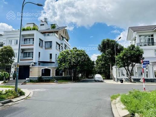 Chủ đẩy nhanh nền đất 120m2 shr nằm ngay nguyễn văn linh kdc đông đúc giá 3t8 sang tên