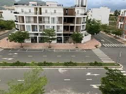 Chủ kẹt tiền  bán lô 105m2 giá 1tỷ7  ngay kdc hiệp phước mtđ tôn đức thắng, 5p về sân bay